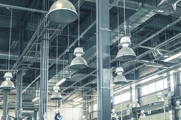 Smart Lighting for the Bottom Line: Cutting Energy Costs in Industrial Spaces
